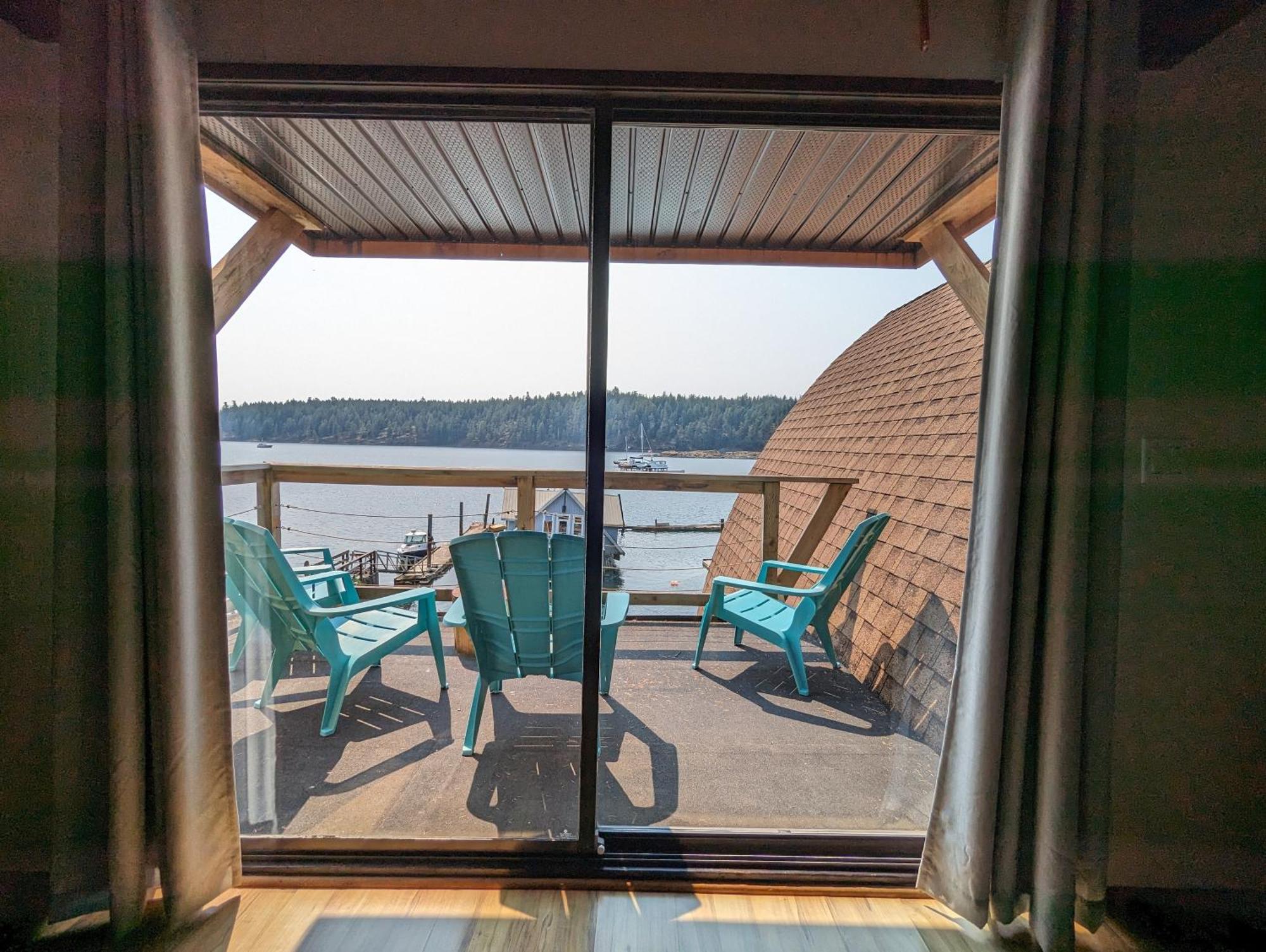 Jade Resort-Oceanfront Suites In Gowlland Harbour Heriot Bay المظهر الخارجي الصورة